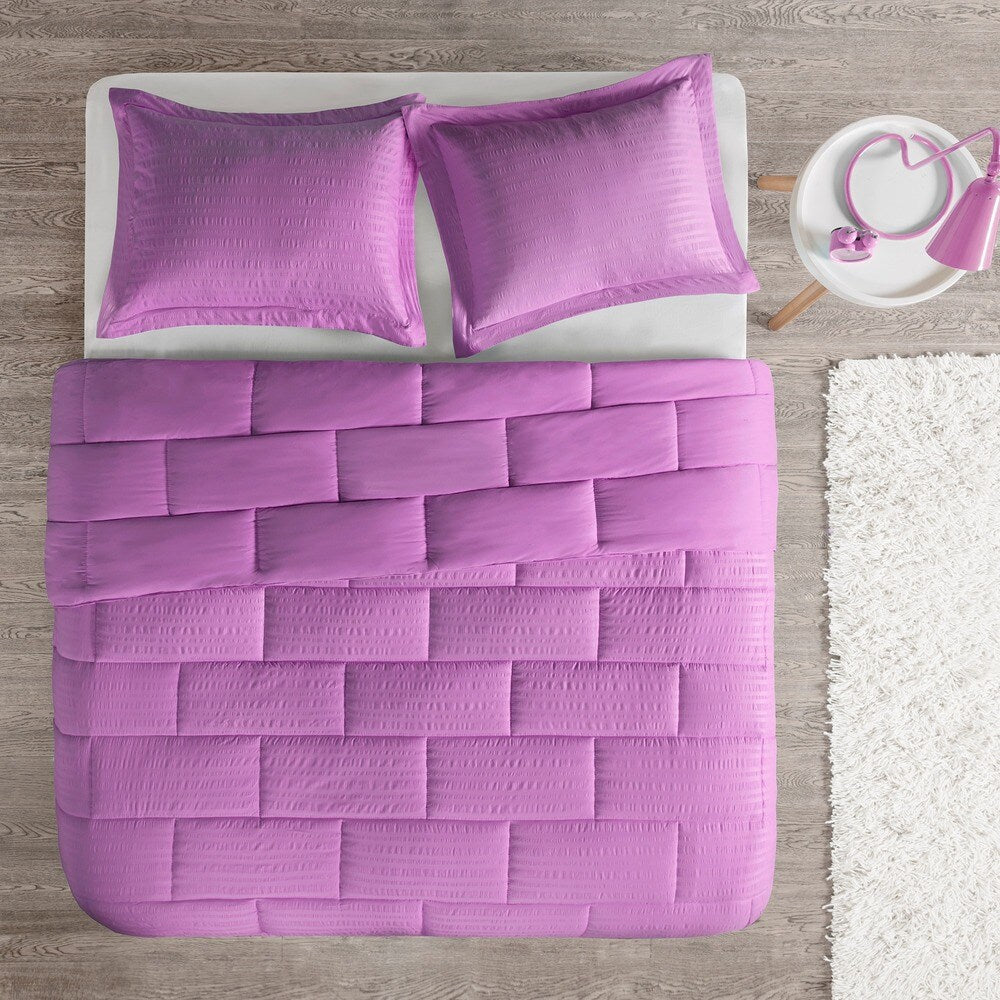 Ensemble de couette Ava en duvet synthétique au design intelligent