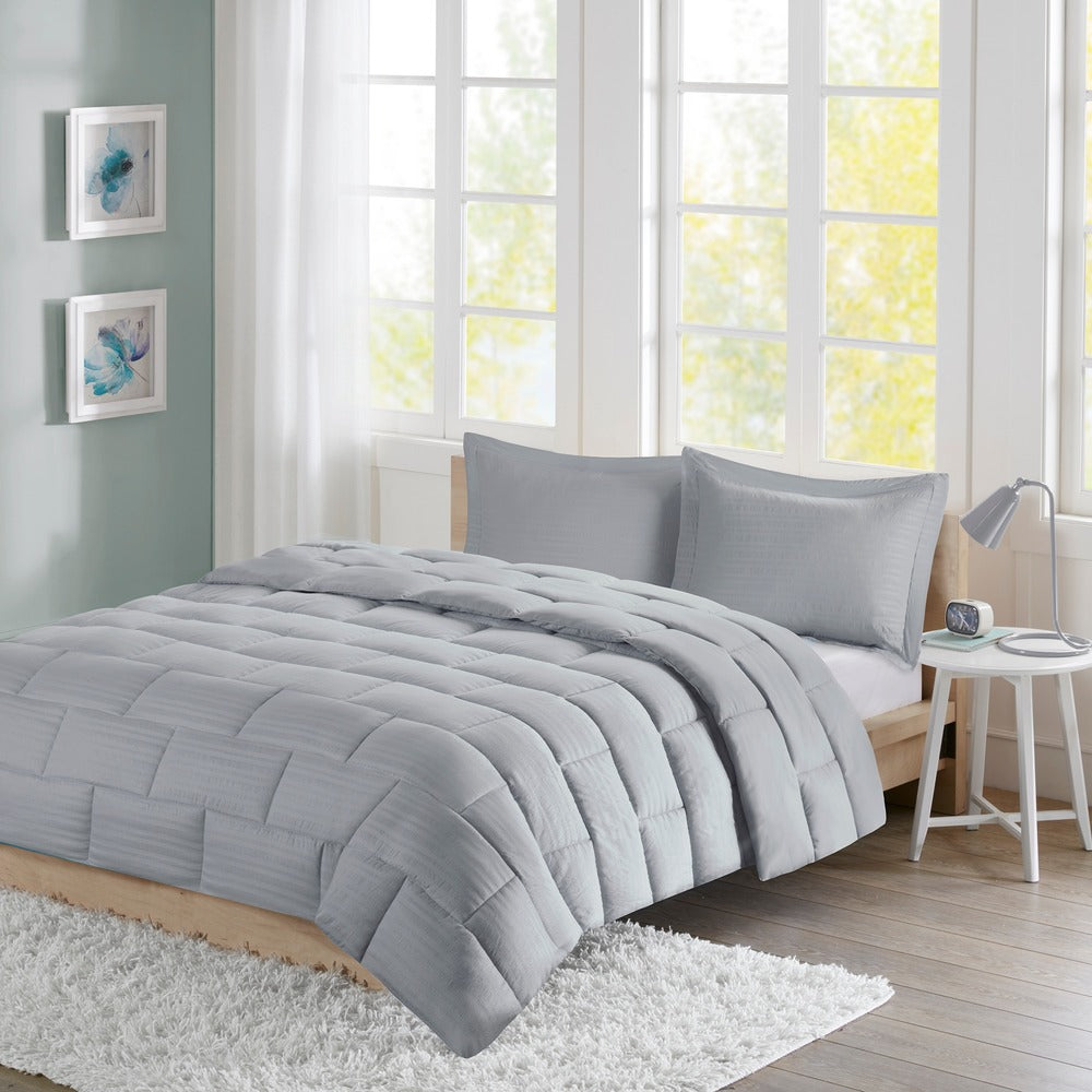 Ensemble de couette Ava en duvet synthétique au design intelligent