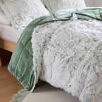 Ensemble de mini-couette à poils longs Leena au design intelligent