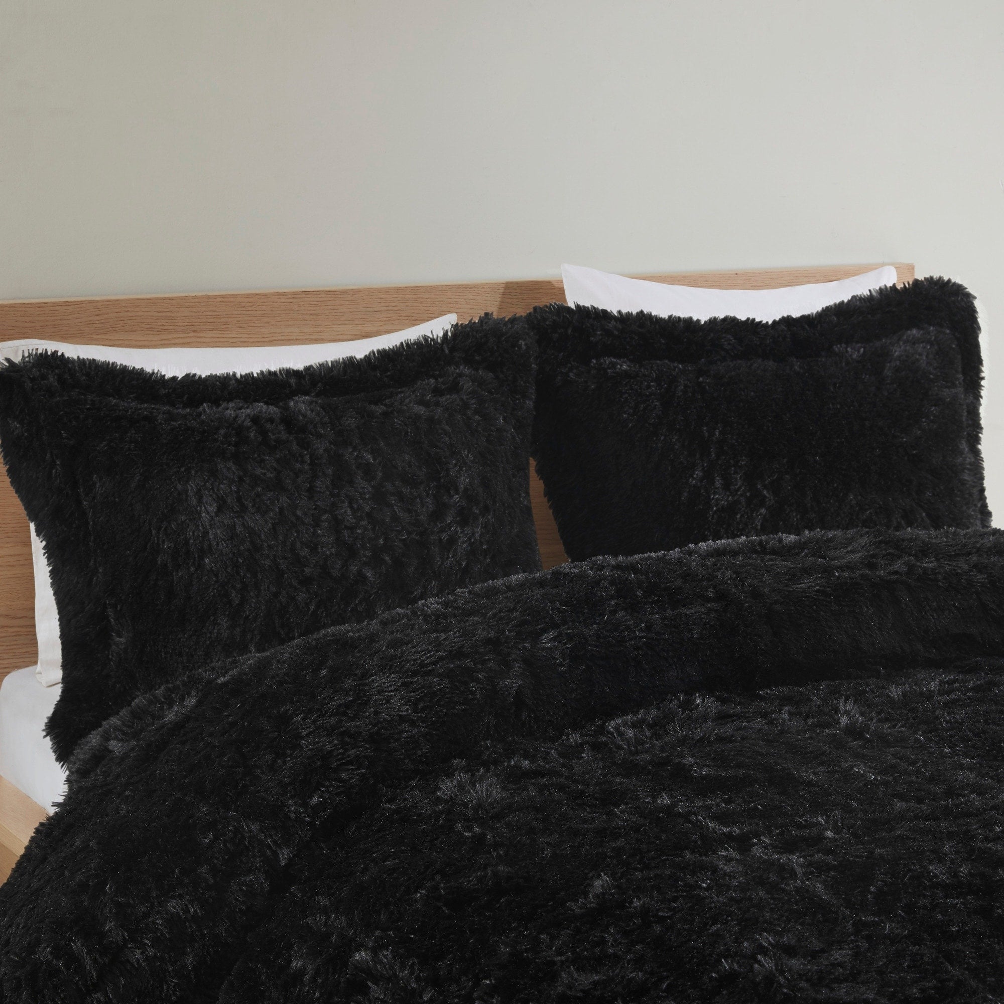 Ensemble de mini-couette à poils longs Leena au design intelligent