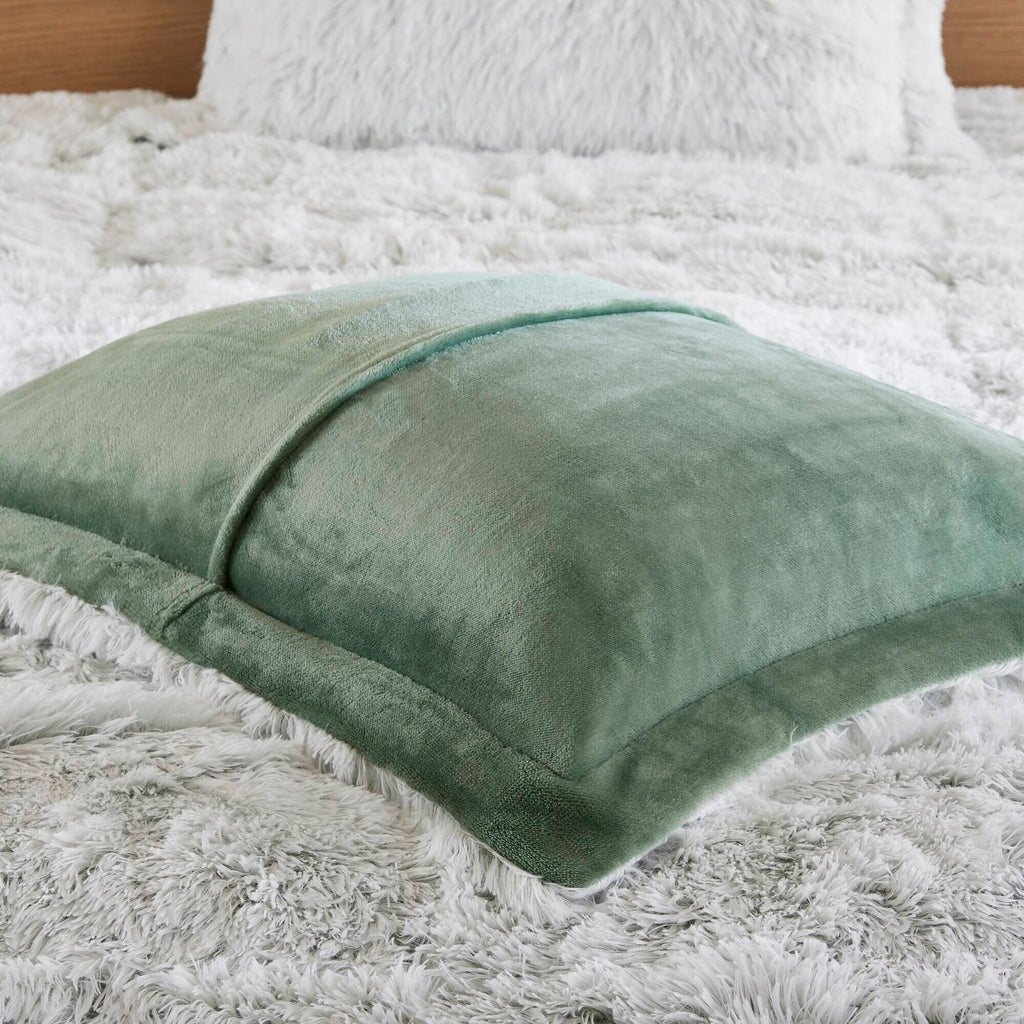 Ensemble de mini-couette à poils longs Leena au design intelligent