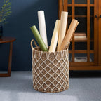 Panier rond tissé en jonc de mer et jacinthe d'eau Isidore pour le rangement de la maison