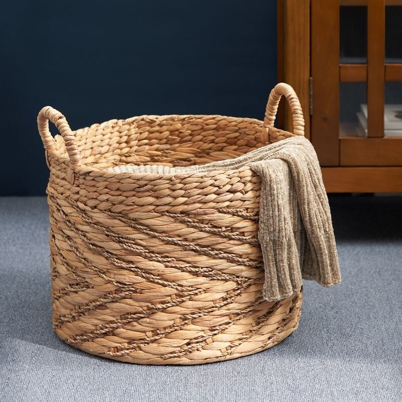 Panier rond tissé en jonc de mer et jacinthe d'eau Isidore pour le rangement de la maison