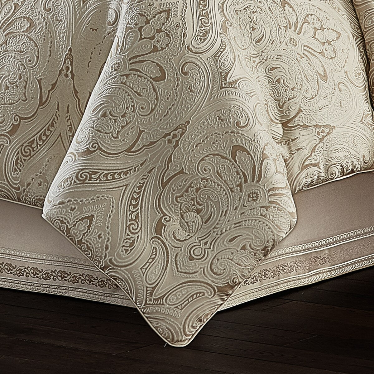 Parure de couette Trinity de J. Queen New York