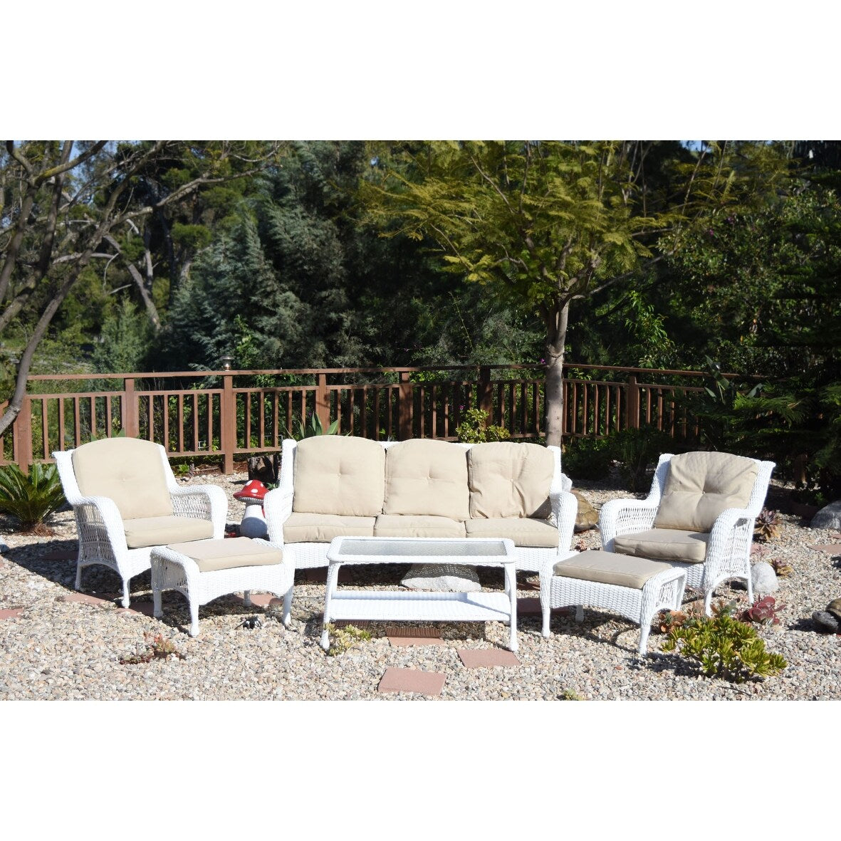 Ensemble de 6 chaises Jeco en osier blanc avec coussins beiges
