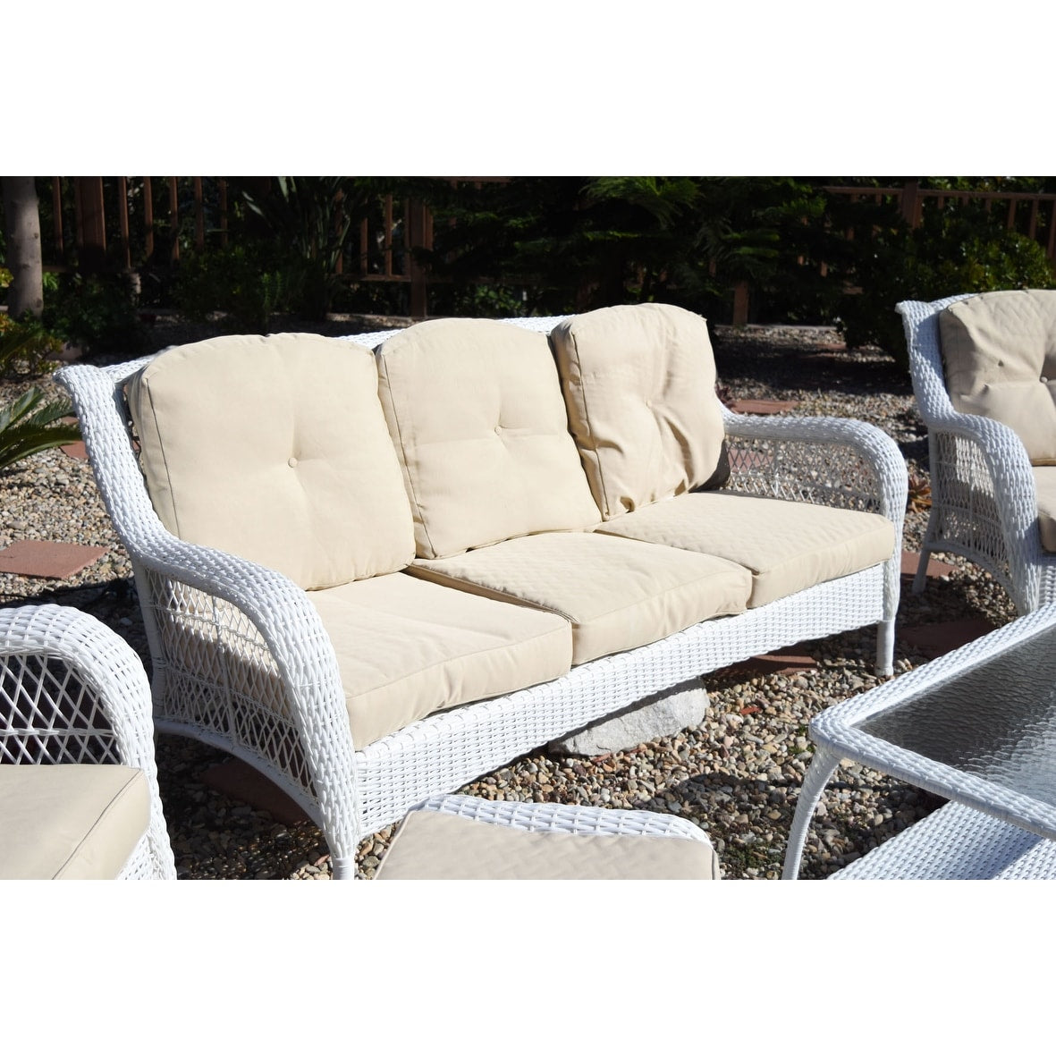Ensemble de 6 chaises Jeco en osier blanc avec coussins beiges