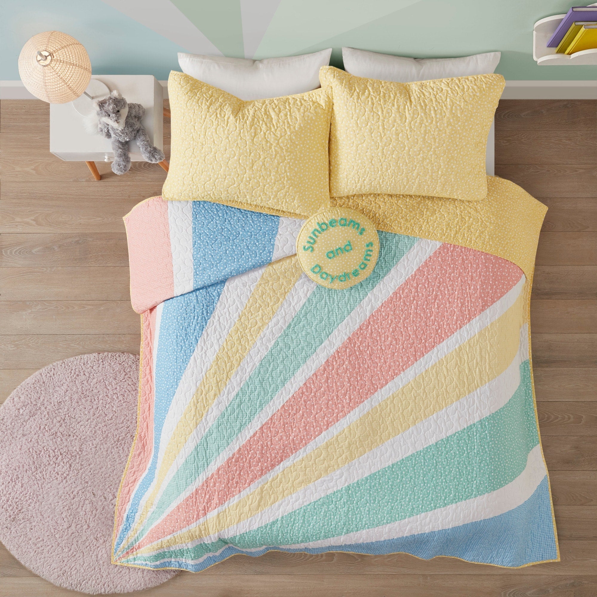 Parure de lit réversible en coton avec coussin décoratif Jessie Rainbow Sunburst pour enfants au design intelligent