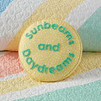 Parure de lit réversible en coton avec coussin décoratif Jessie Rainbow Sunburst pour enfants au design intelligent