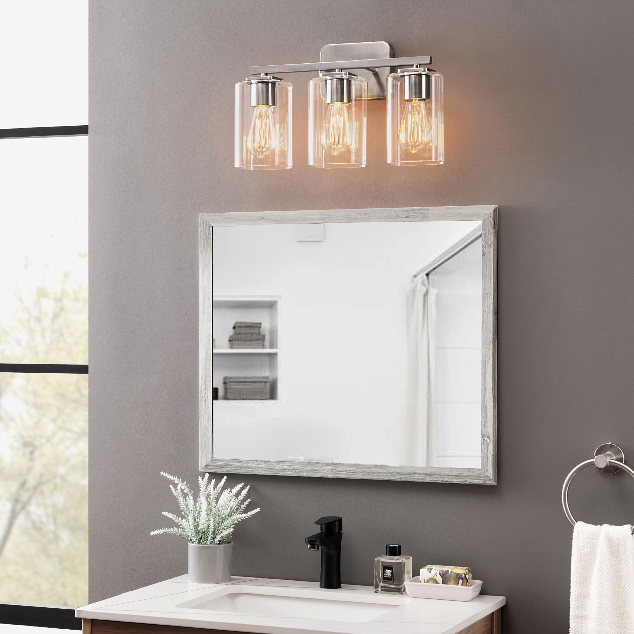 Applique de salle de bain KAWOTI à 3 lampes avec abat-jour rectangulaire en verre