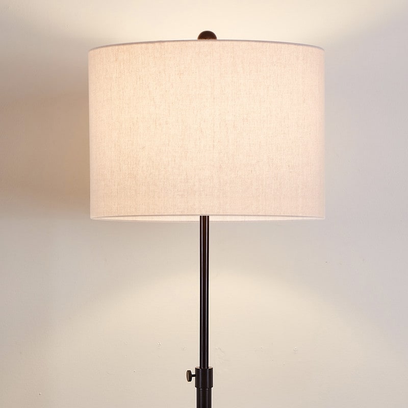 Lampadaire réglable standard KAWOTI 63,5 avec abat-jour en tissu et lin