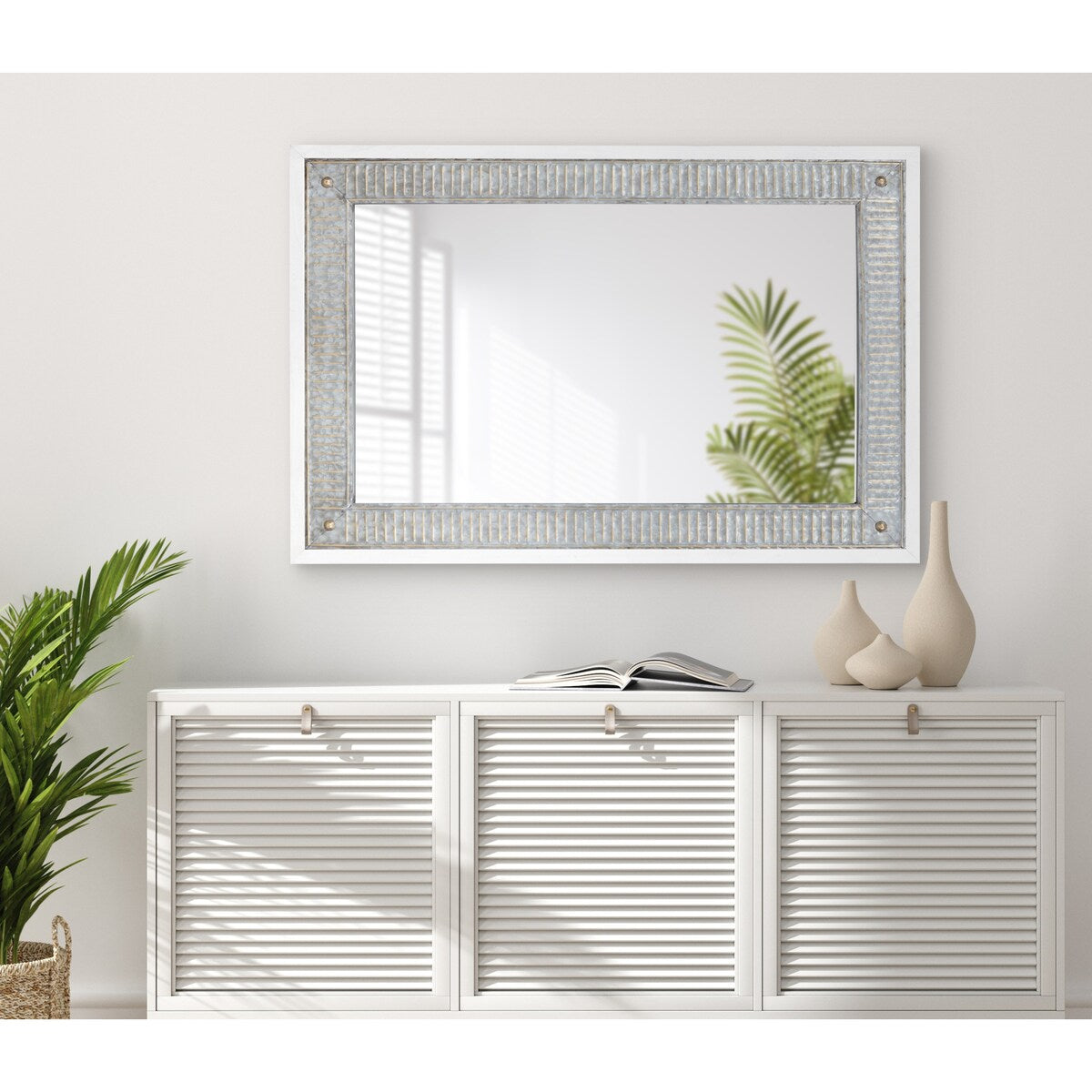 Miroir mural en bois et métal Kate et Laurel Deely
