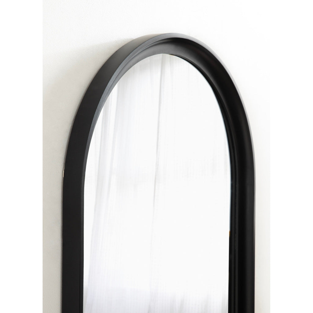 Miroir mural en bois Arch de Kate et Laurel Hatherleigh
