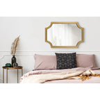Miroir encadré en bois festonné Kate et Laurel Hogan