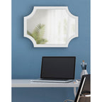 Miroir encadré en bois festonné Kate et Laurel Hogan