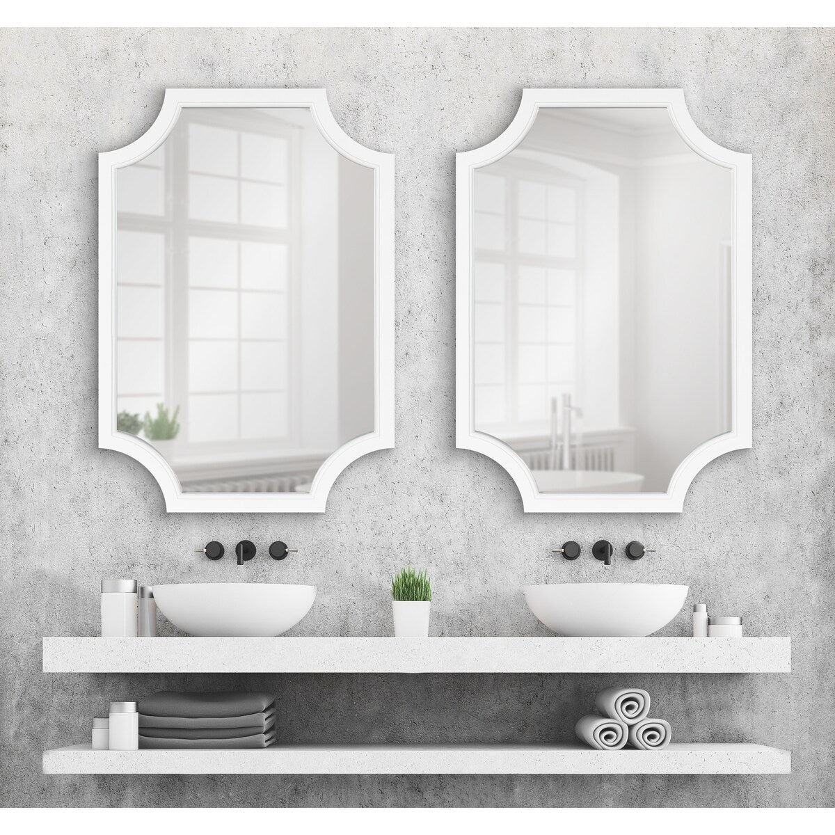 Miroir encadré en bois festonné Kate et Laurel Hogan