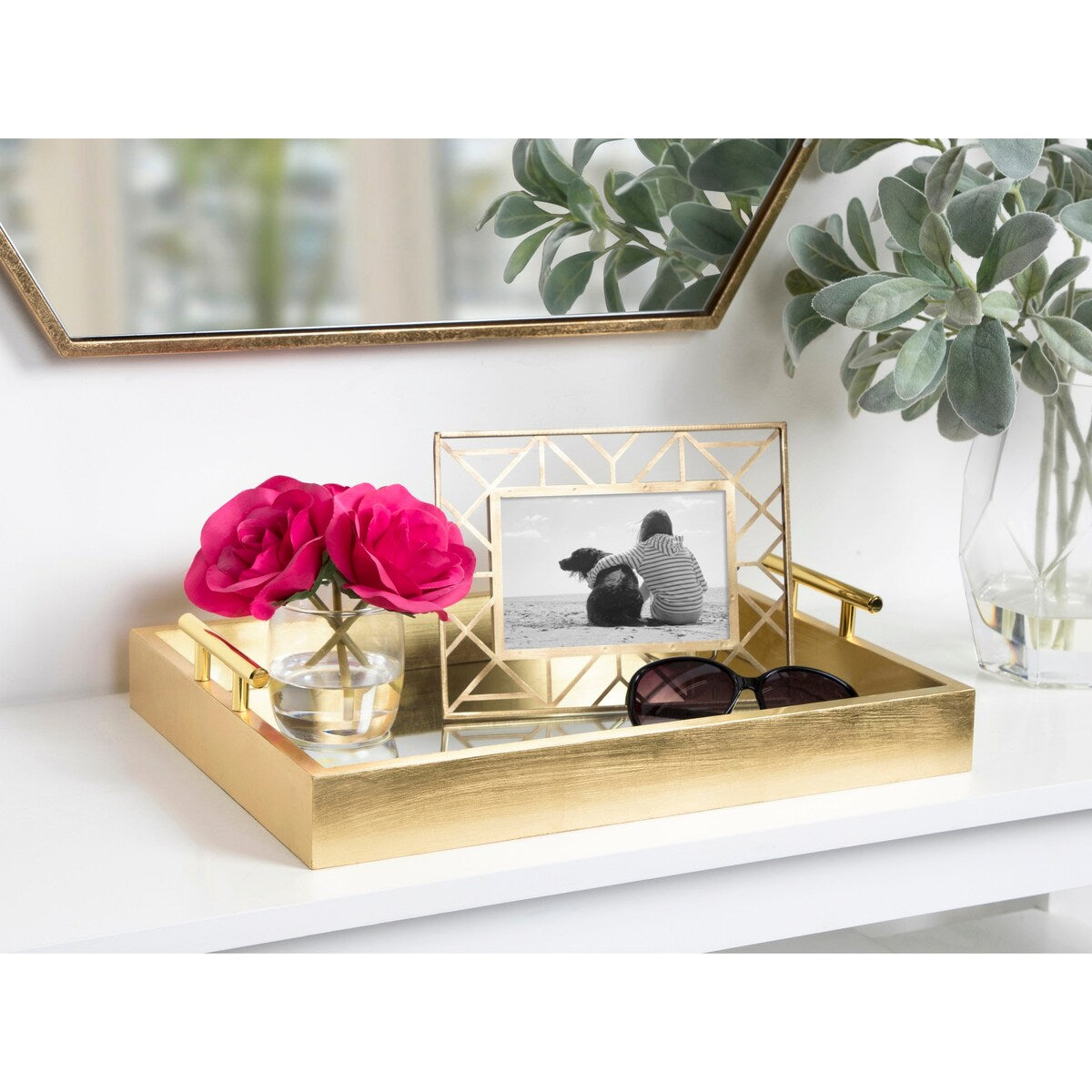 Plateau décoratif avec poignée en métal Kate et Laurel Lipton