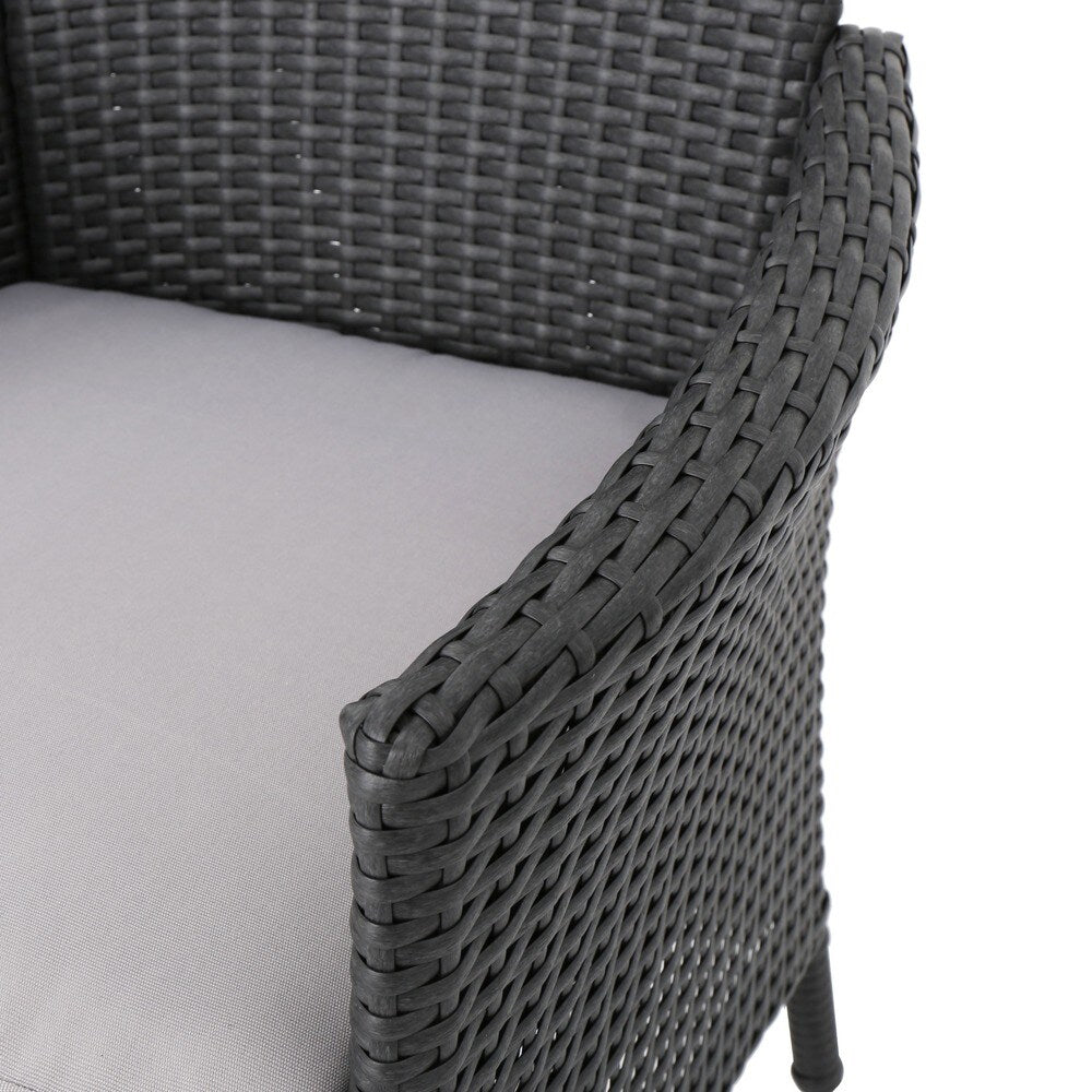 Ensemble de salle à manger d'extérieur Kendricks 5 pièces en osier avec coussins par Christopher Knight Home