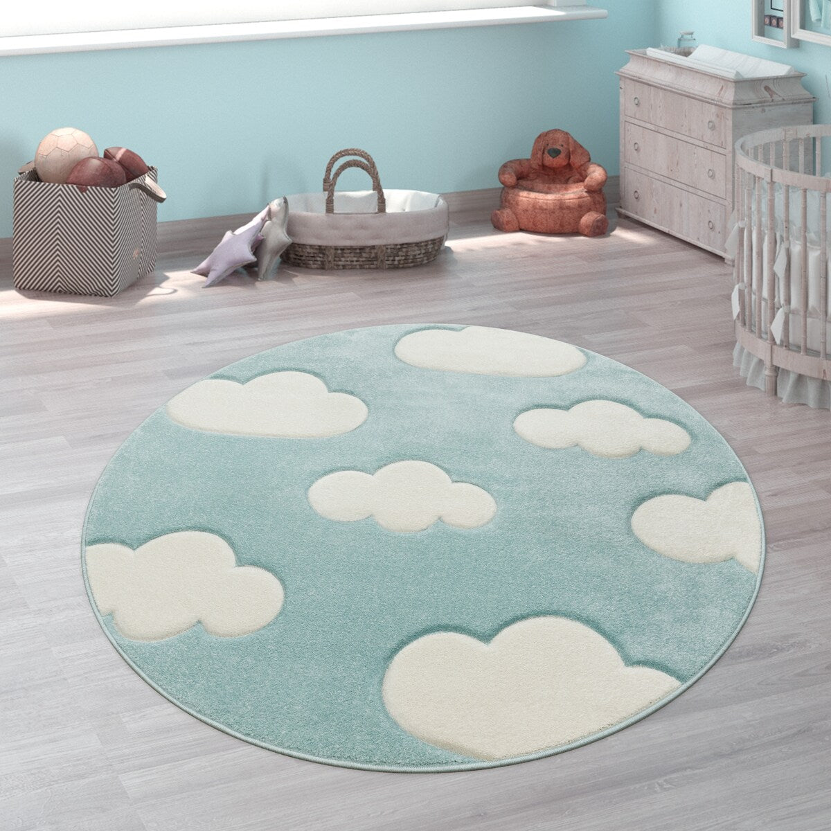 Tapis pour chambre d'enfant ou crèche aux couleurs pastel avec nuages