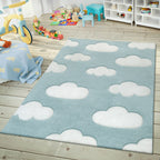 Tapis pour chambre d'enfant ou crèche aux couleurs pastel avec nuages