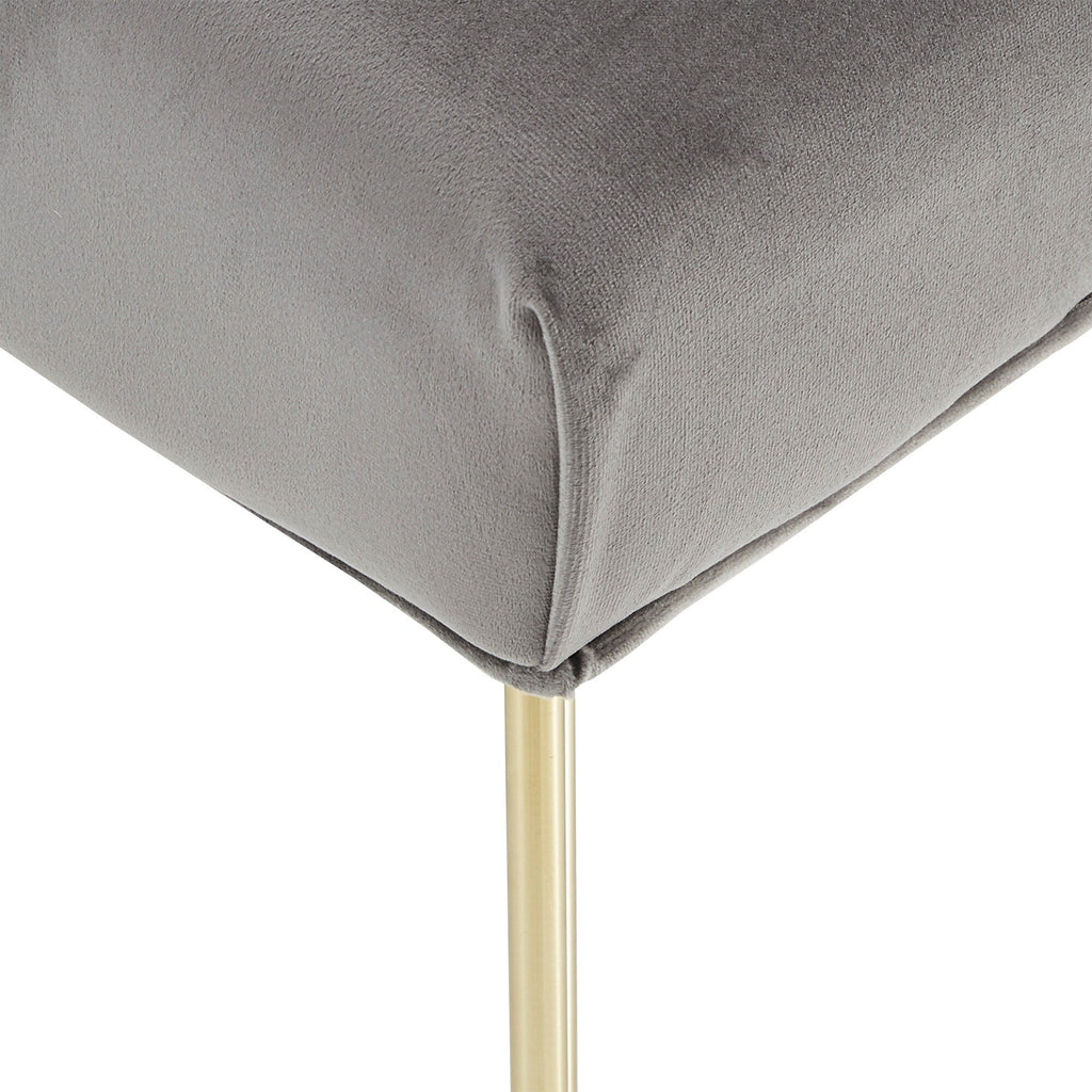 Banc capitonné en velours Klaus par iNSPIRE Q Bold