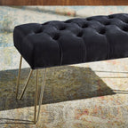 Banc capitonné en velours Klaus par iNSPIRE Q Bold