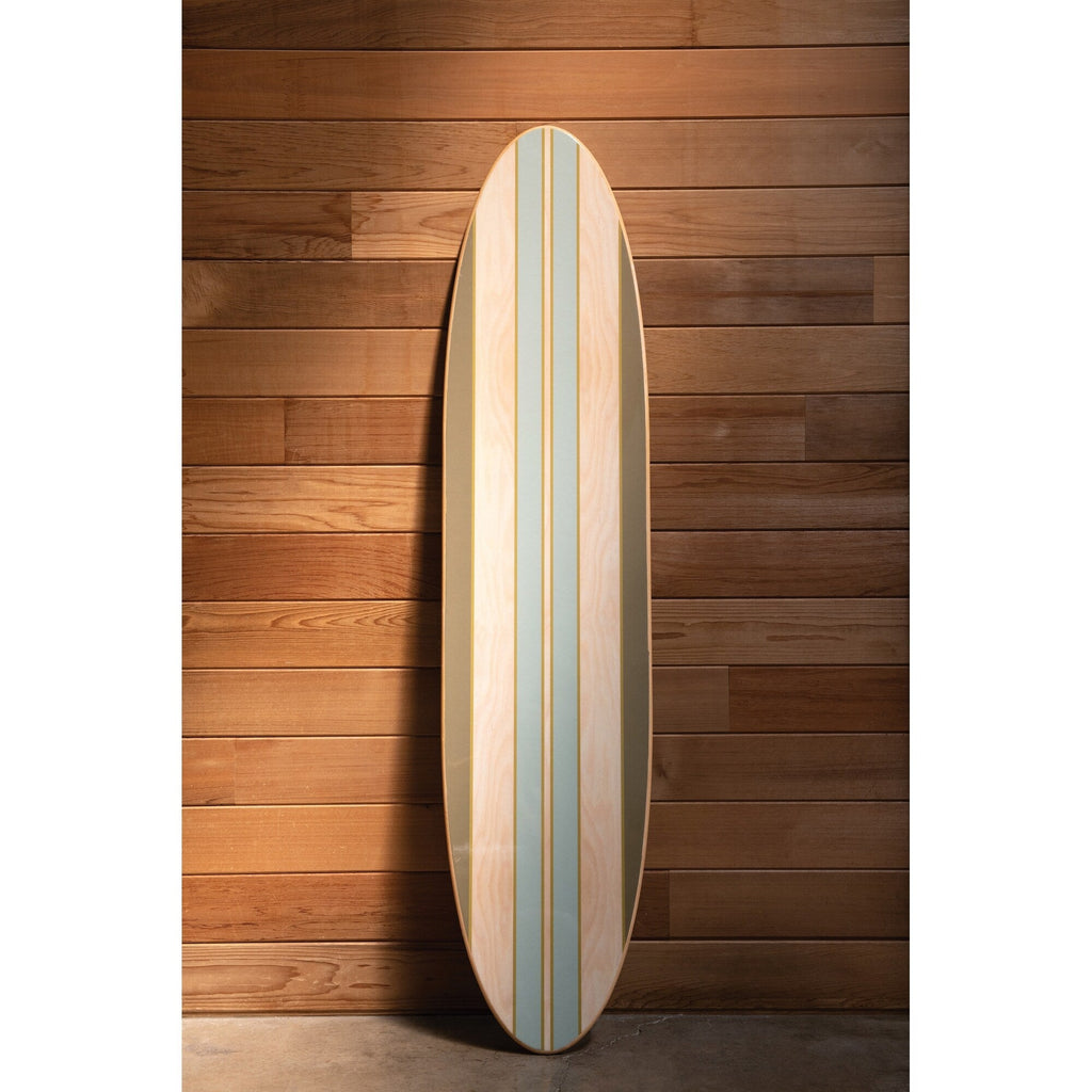 Décoration murale en bois laqué en forme de planche de surf