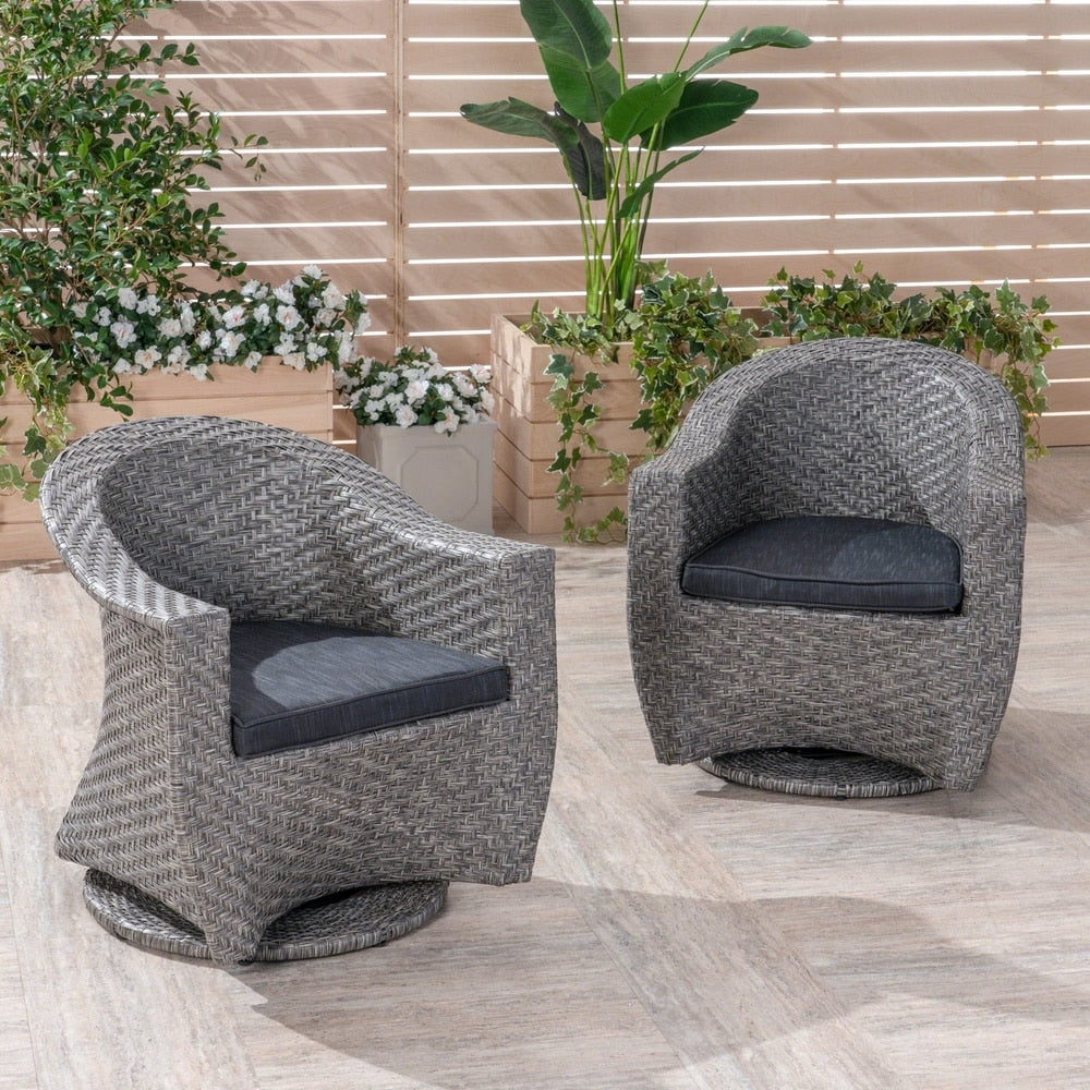 Chaise pivotante d'extérieur en osier Larchmont (lot de 2) par Christopher Knight Home