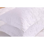 Housse de coussin brodée Manor Porch &amp; Den (lot de 2)