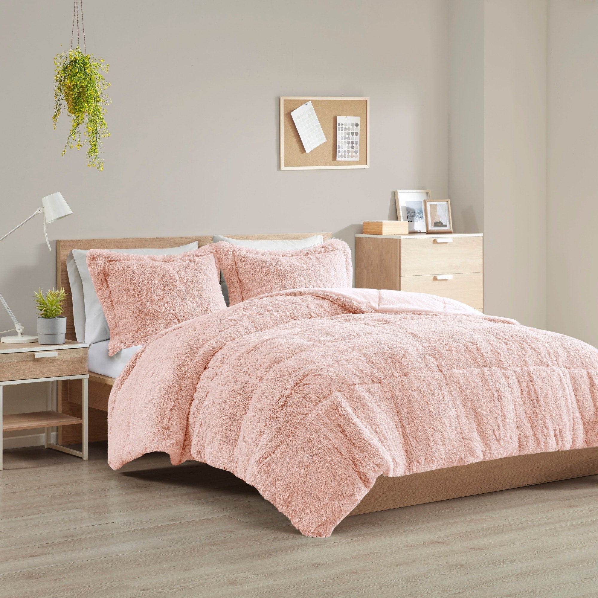 Ensemble de mini-couette à poils longs Leena au design intelligent