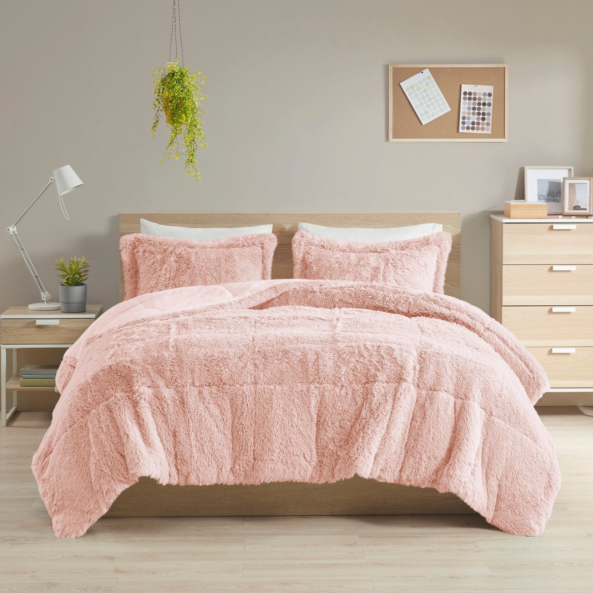 Ensemble de mini-couette à poils longs Leena au design intelligent