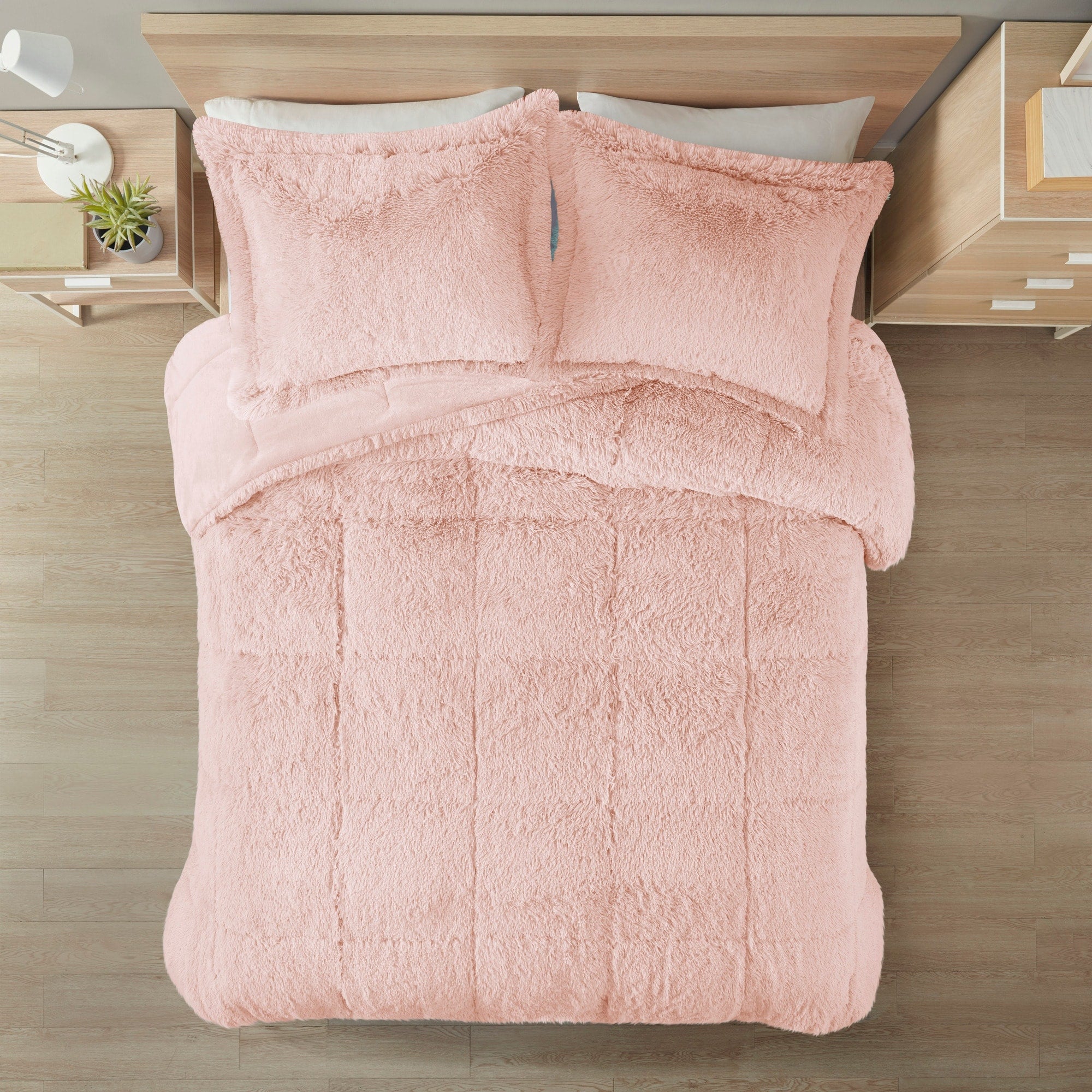 Ensemble de mini-couette à poils longs Leena au design intelligent