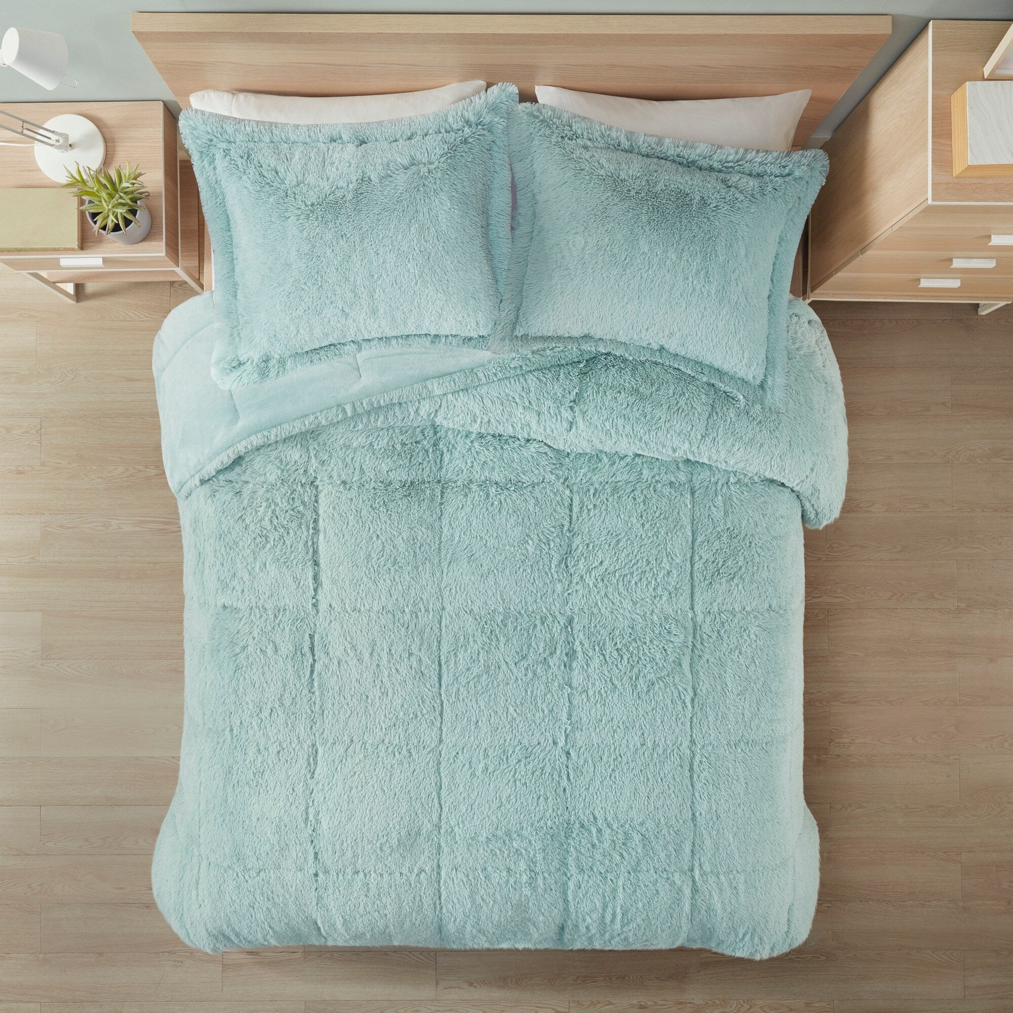 Ensemble de mini-couette à poils longs Leena au design intelligent