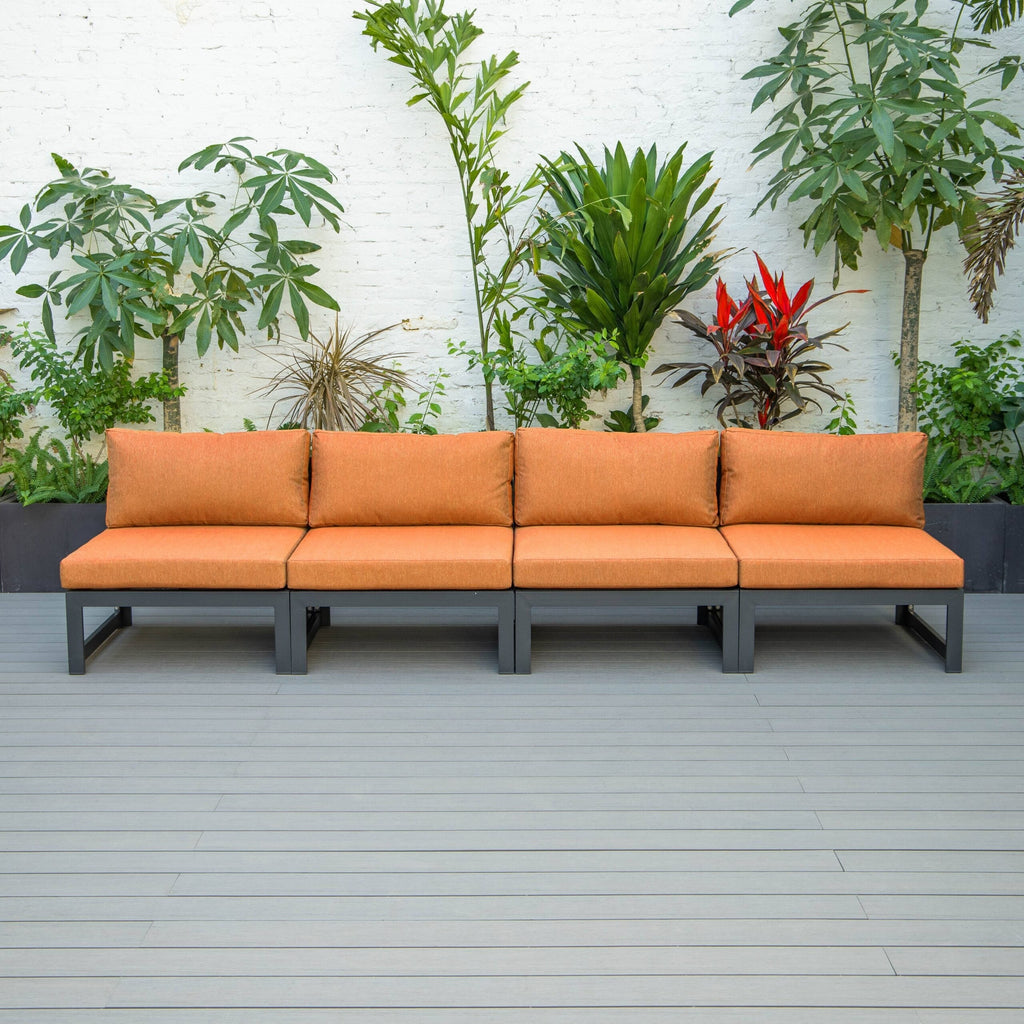 Ensemble de canapés sectionnels sans accoudoirs LeisureMod Chelsea 4 pièces avec coussins pour patio, porche, jardin