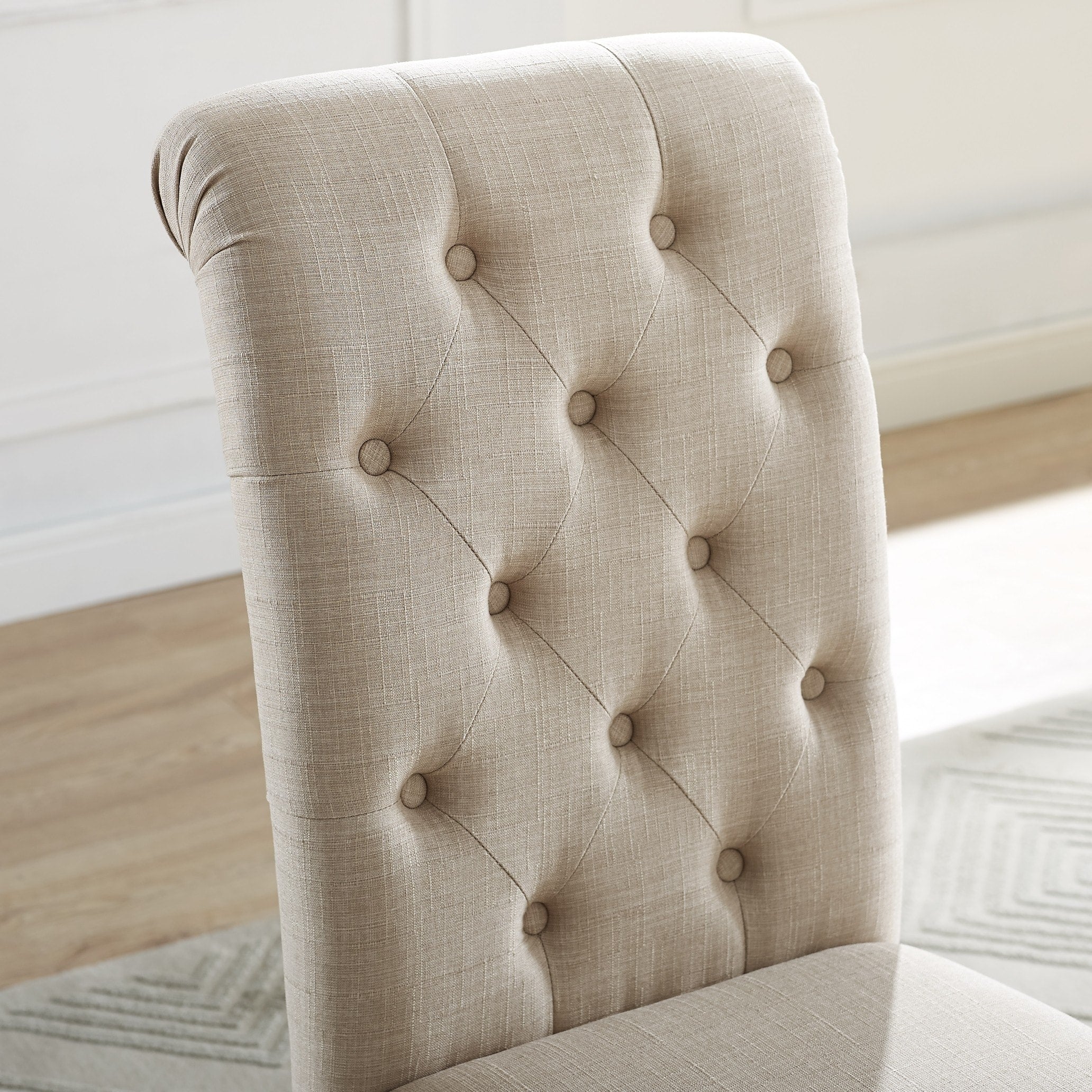 Chaise de salle à manger capitonnée en bois massif Leviton de Roundhill Furniture (lot de 2)