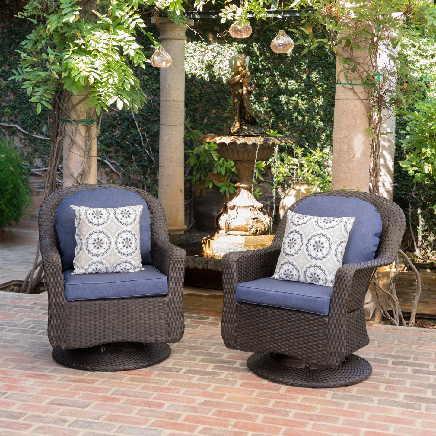 Fauteuil club d'extérieur en osier Liam (lot de 2) par Christopher Knight Home