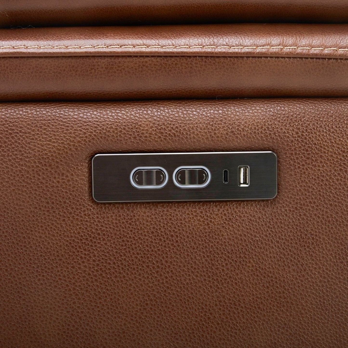Canapé électrique Caswell de Liberty Furniture, cuir châtaignier - Largeur 91 x Profondeur 40 x Hauteur 42