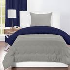 Parure de couette réversible bleu foncé et gris champignon