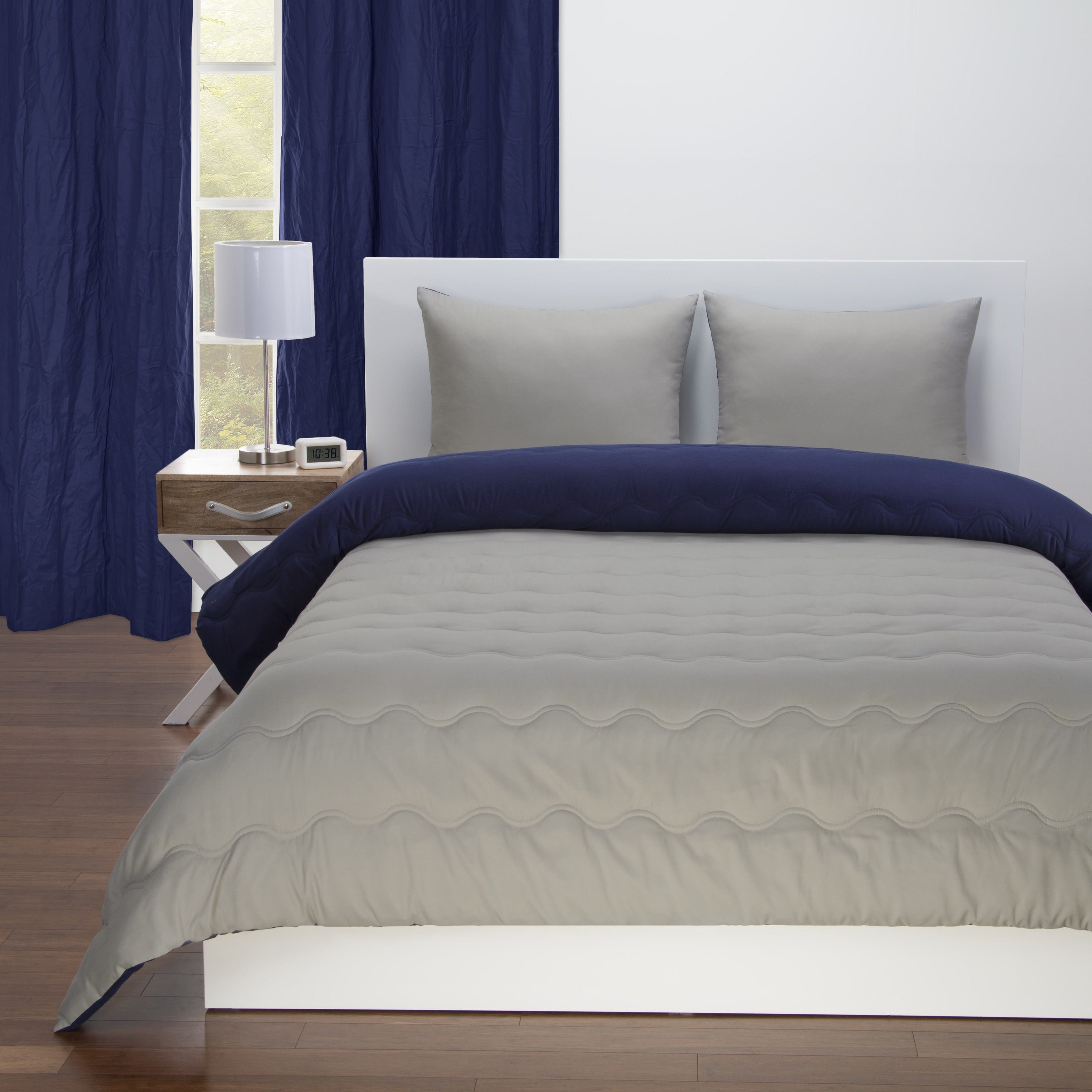 Parure de couette réversible bleu foncé et gris champignon