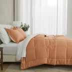 Parure de couette réversible toutes saisons en duvet synthétique Linery &amp; Co.