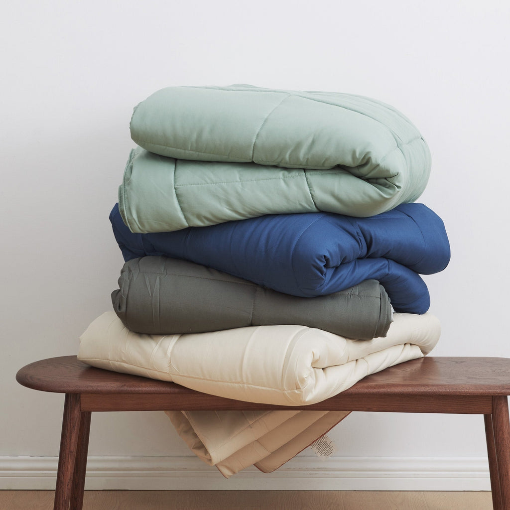Parure de couette réversible toutes saisons en duvet synthétique Linery &amp; Co.