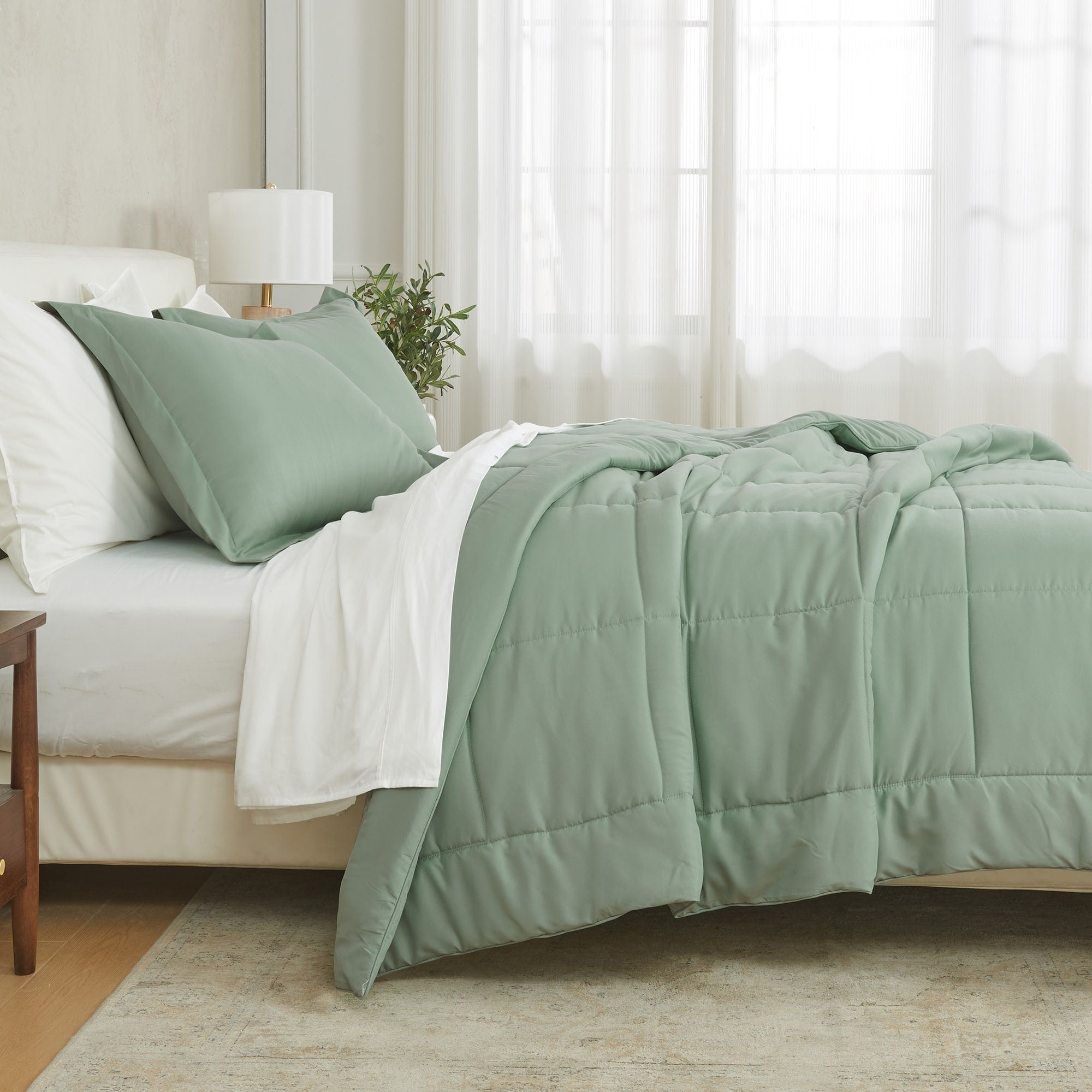 Parure de couette réversible toutes saisons en duvet synthétique Linery &amp; Co.