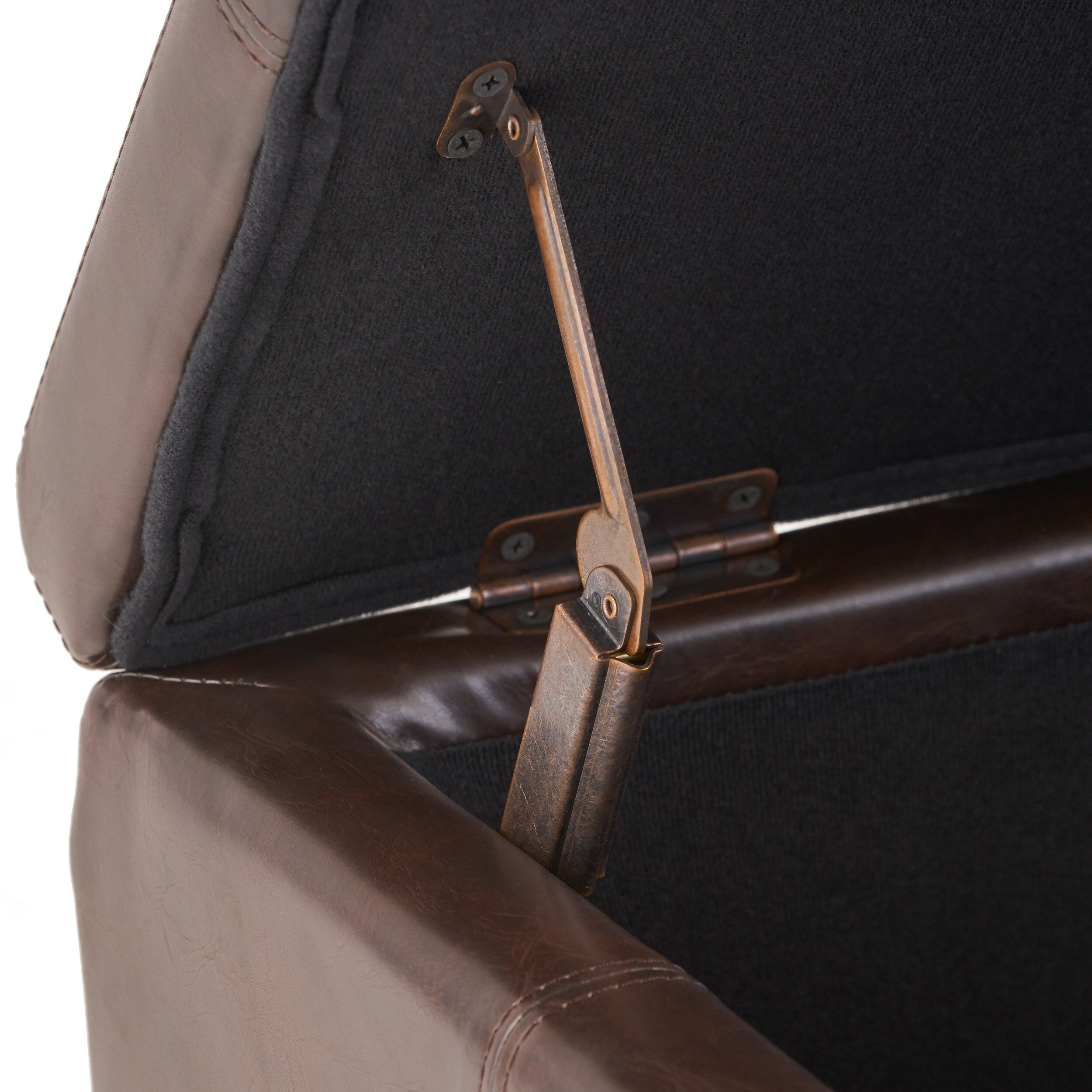 Banc de rangement en similicuir Lucinda par Christopher Knight Home - 51,25 L x 17,50 l x 16,25 H