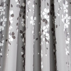 Paire de rideaux occultants à motif de fleurs pleureuses de Lush Decor