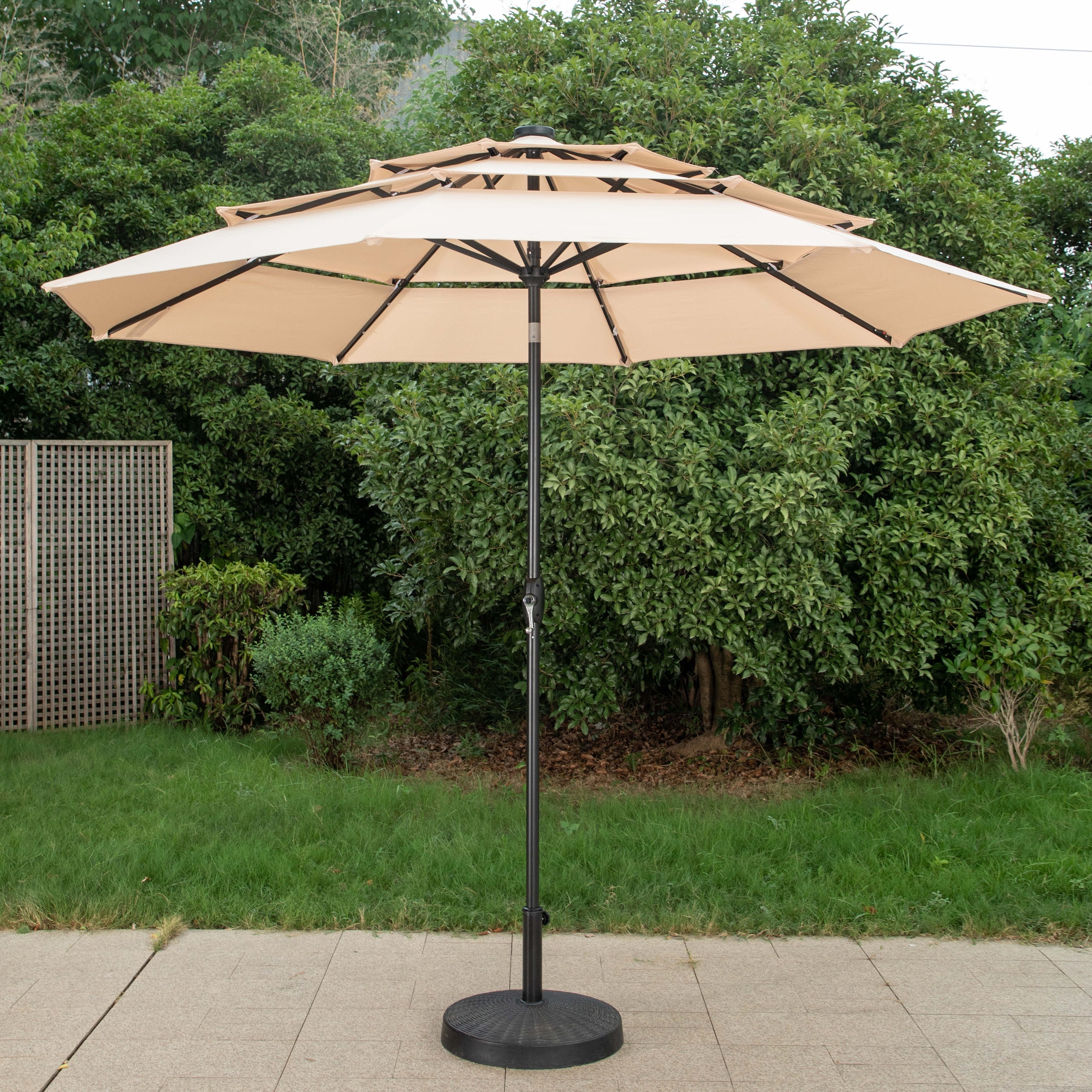 Parasol d'extérieur ventilé à 3 niveaux de 10 pieds de MAISON ARTS avec inclinaison automatique et manivelle