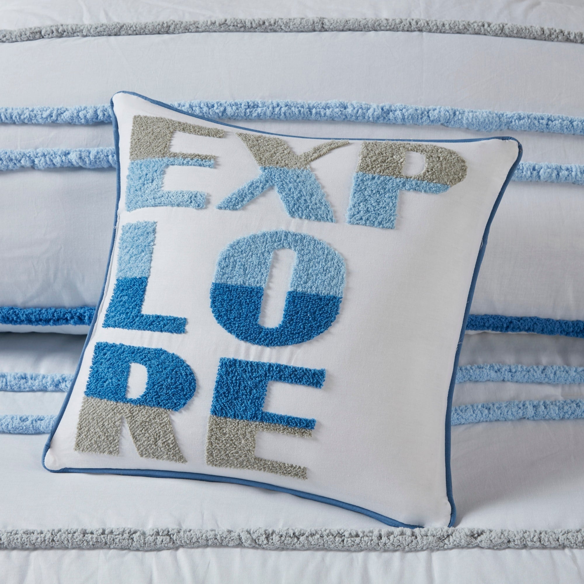 Parure de lit Mackenzie en coton avec bordure en chenille par Intelligent Design Kids