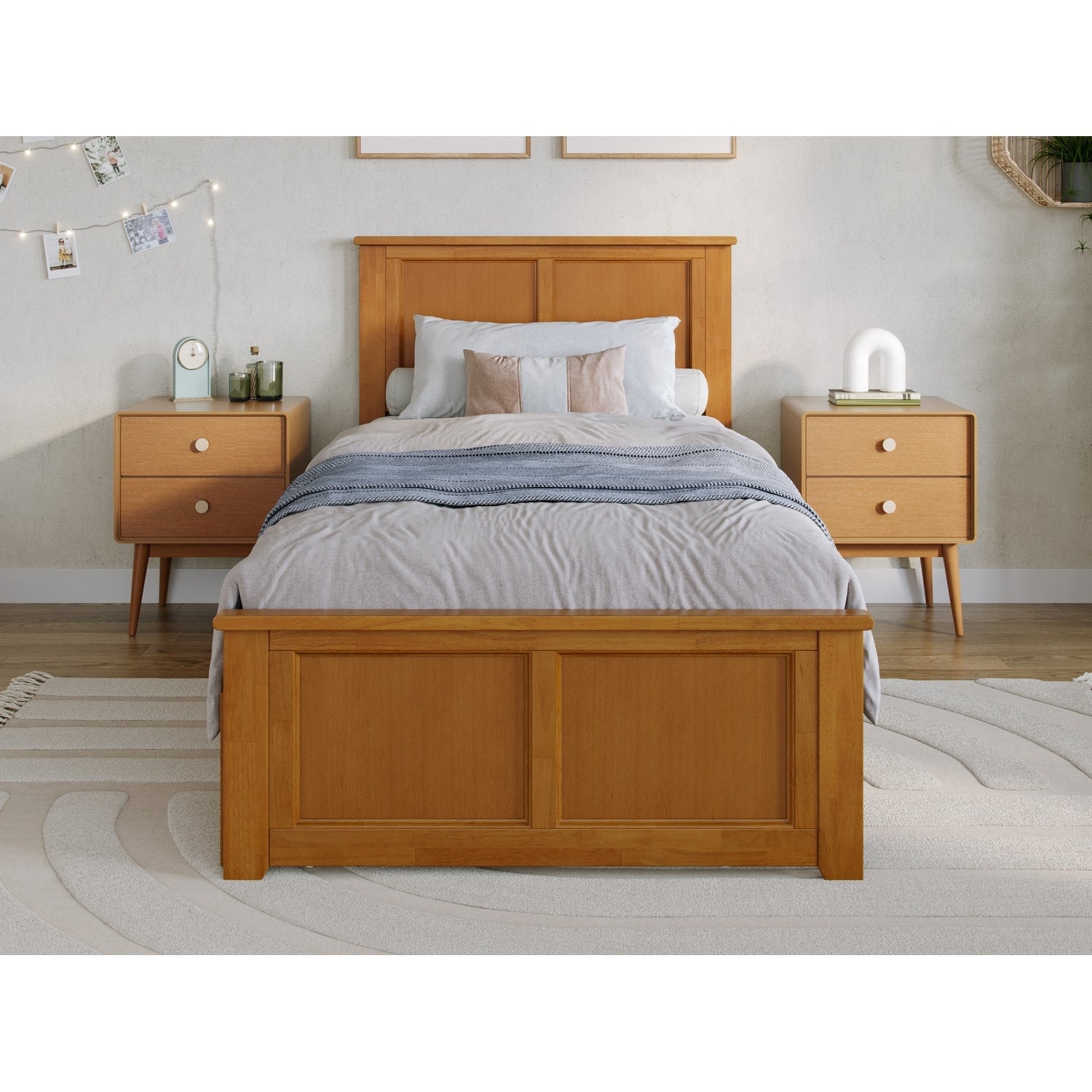 AFI Madison Platform Bed with Matching Footboard & Trundle
