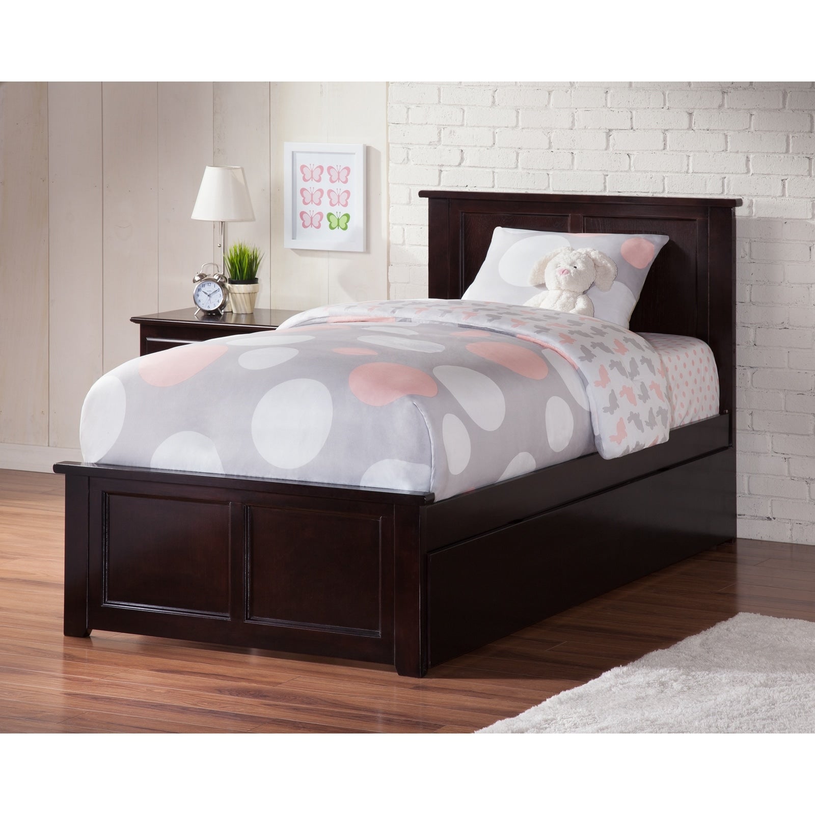 AFI Madison Platform Bed with Matching Footboard & Trundle