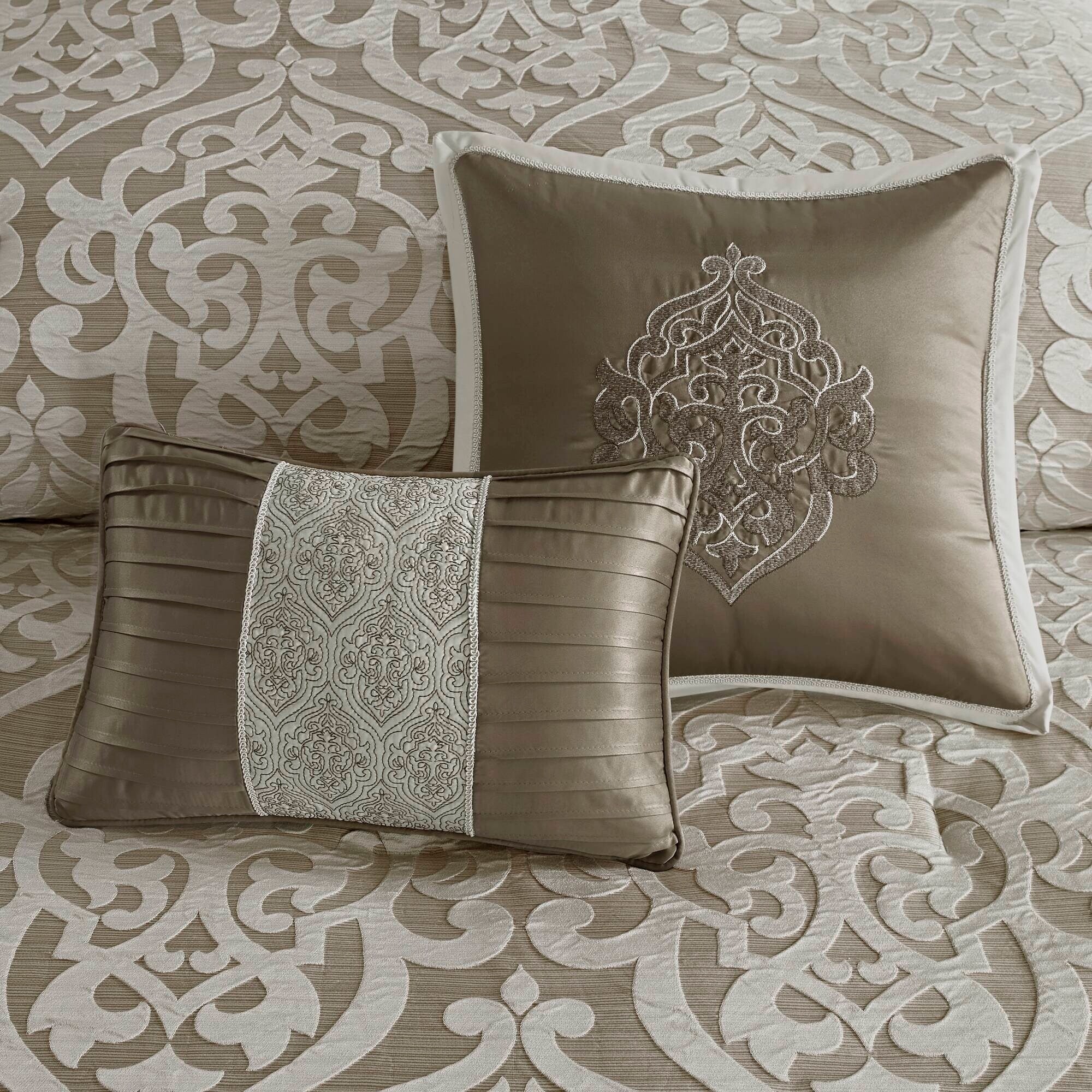 Ensemble de couette jacquard Madison Park Dillon 8 pièces
