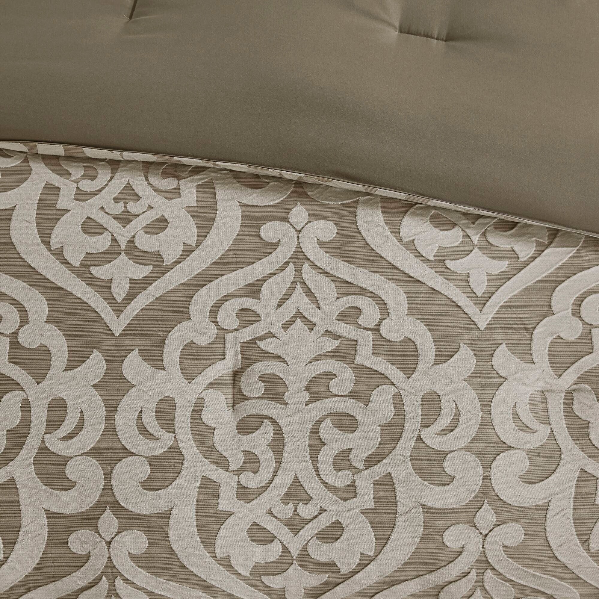 Ensemble de couette jacquard Madison Park Dillon 8 pièces
