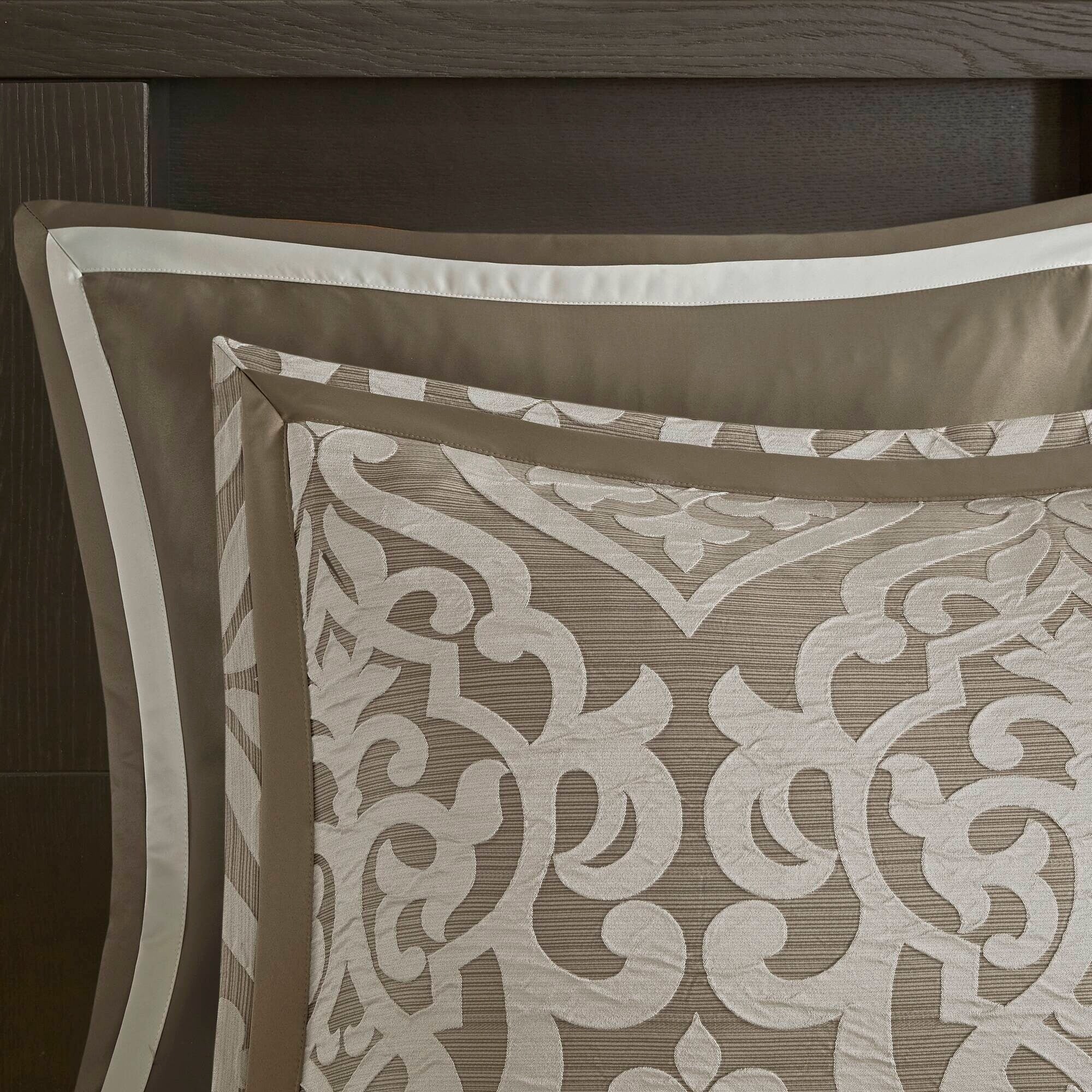 Ensemble de couette jacquard Madison Park Dillon 8 pièces
